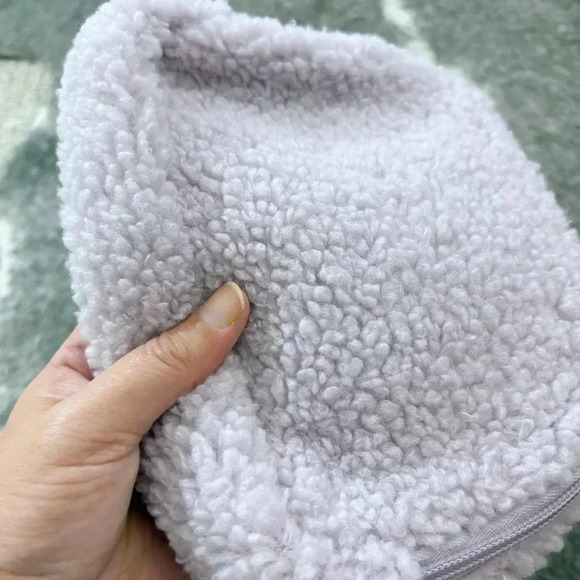 NWOT Sherpa Waist Sling Fanny Pack Bag - Picture 10 of 12